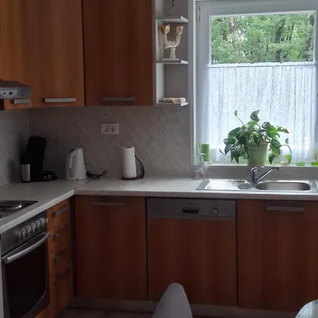 Apartament Jurisic *